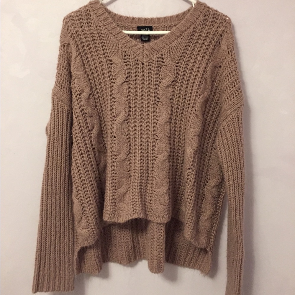 Dusty pink sweater